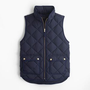 J Crew Navy Excursion quilted down vest size medium